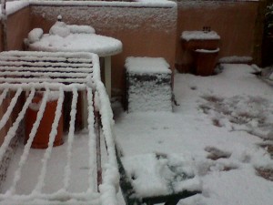 Una terrassa del carrer Coronel Sanfeliu. Per Montse Una terrassa del carrer Coronel Sanfeliu. Per Montse